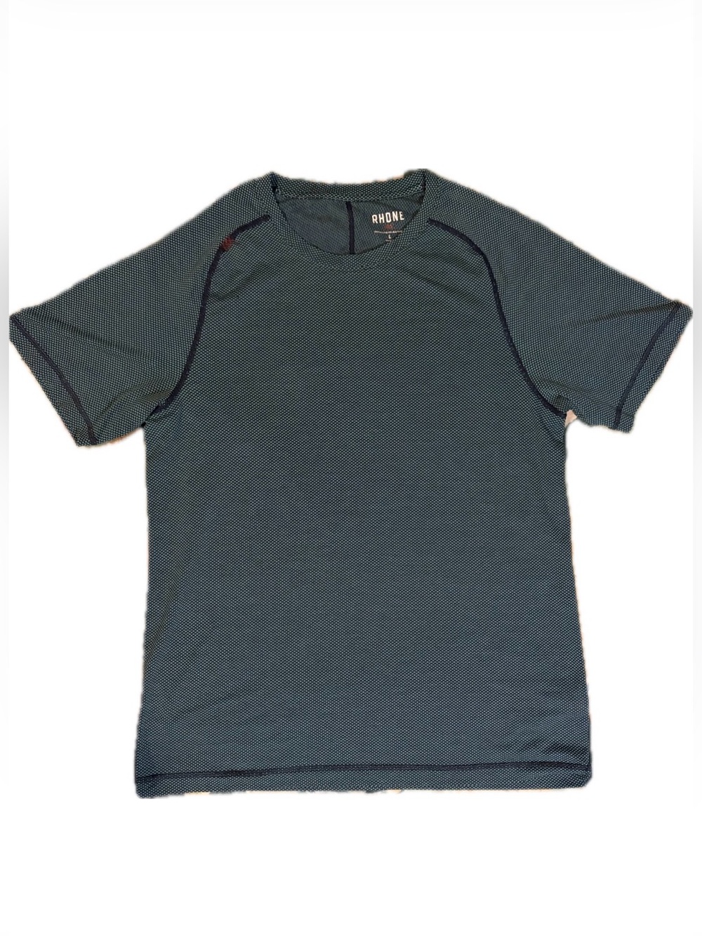 Rhone Reign Men’s performance workout shirt